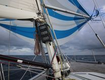 Unter Spinnaker ... Unter Spinnaker ...