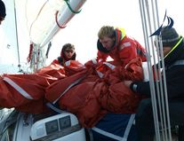 Mit der richtigen Technick ... Spinnaker bergen ...
