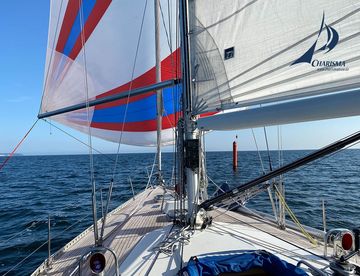 Unter Spinnaker Unter Spinnaker