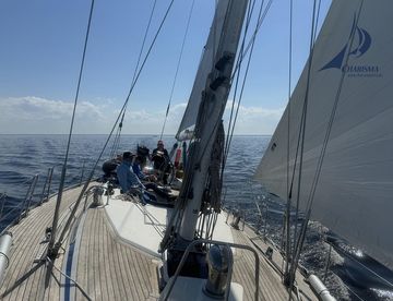 Strahlende Sonne, leichter Wind