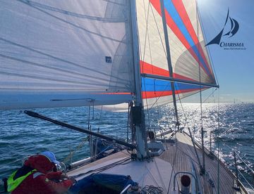 Spinnaker 'Runner' Spinnaker 'Runner'